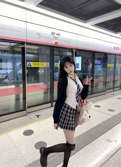 182629qhy3c5eguyjbr3eb.jpg